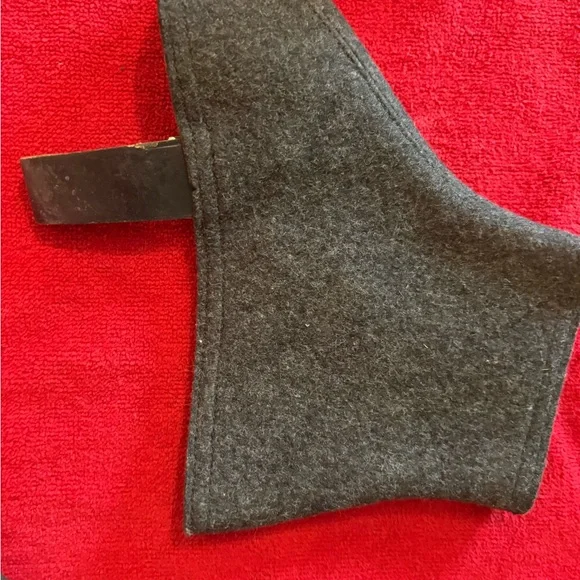 Gray Wool Buttoned Spats - Picture 3 of 5